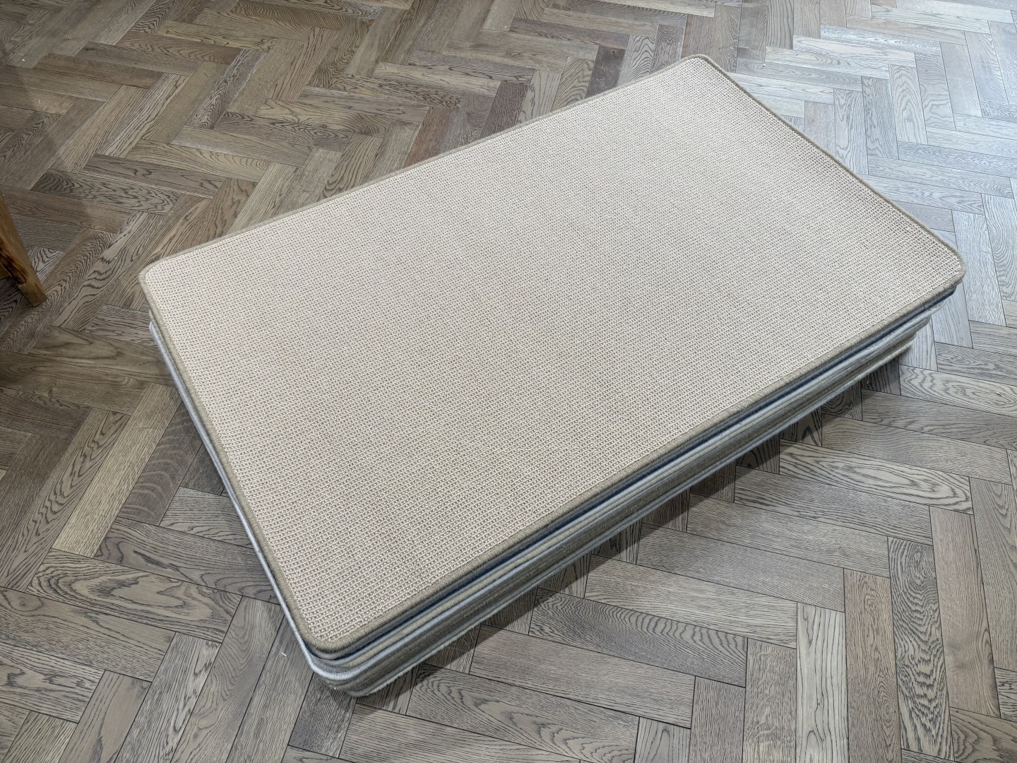 Wool Rug - Small with Whipped Edge, Warm Beige (90 X 150)