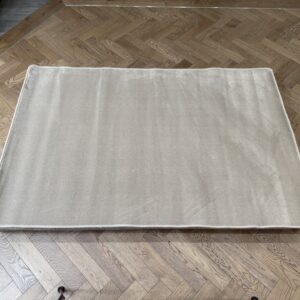 Synthetic Rug - Medium with Whipped Edge, Neutral (120 X 180)