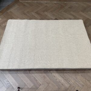 Wool Rug - Medium with Whipped Edge, Beige (120 X 180)