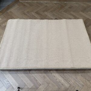 Wool Rug - Medium with Whipped Edge, Beige (120 X 180)