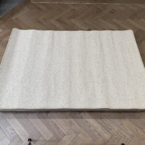 Wool Rug - Medium with Whipped Edge, Beige (120 X 180)