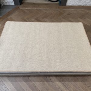 Wool Rug - Medium with Whipped Edge, Warm Beige (120 X 180)