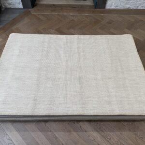 Wool Rug - Medium with Whipped Edge, Beige, Neutral (120 X 180)