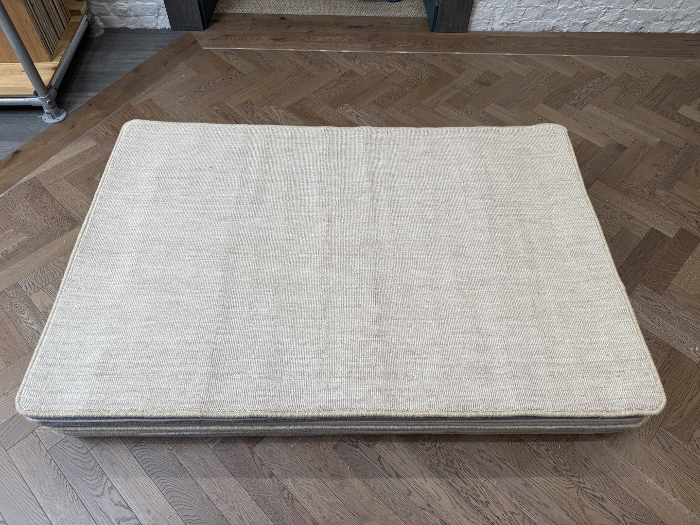 Wool Rug - Medium with Whipped Edge, Beige, Neutral (120 X 180)
