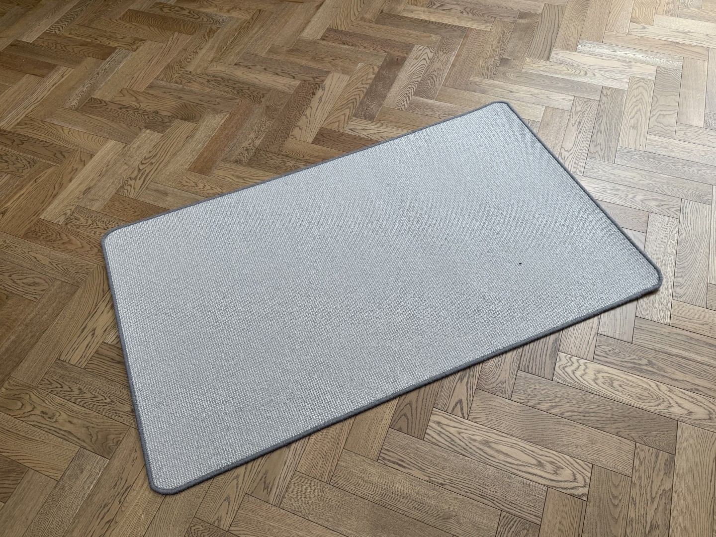 Wool Rug - Small with Whipped Edge, Warm Beige (90 X 150)
