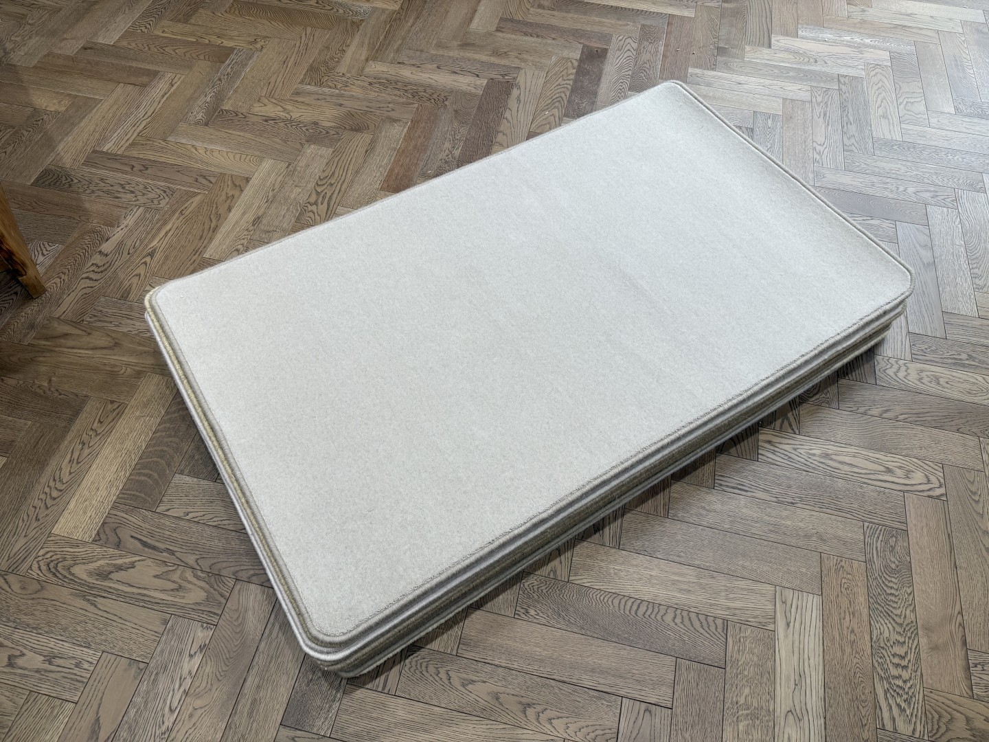 Wool Rug - Small with Whipped Edge, Beige, Neutral (90 X 150)