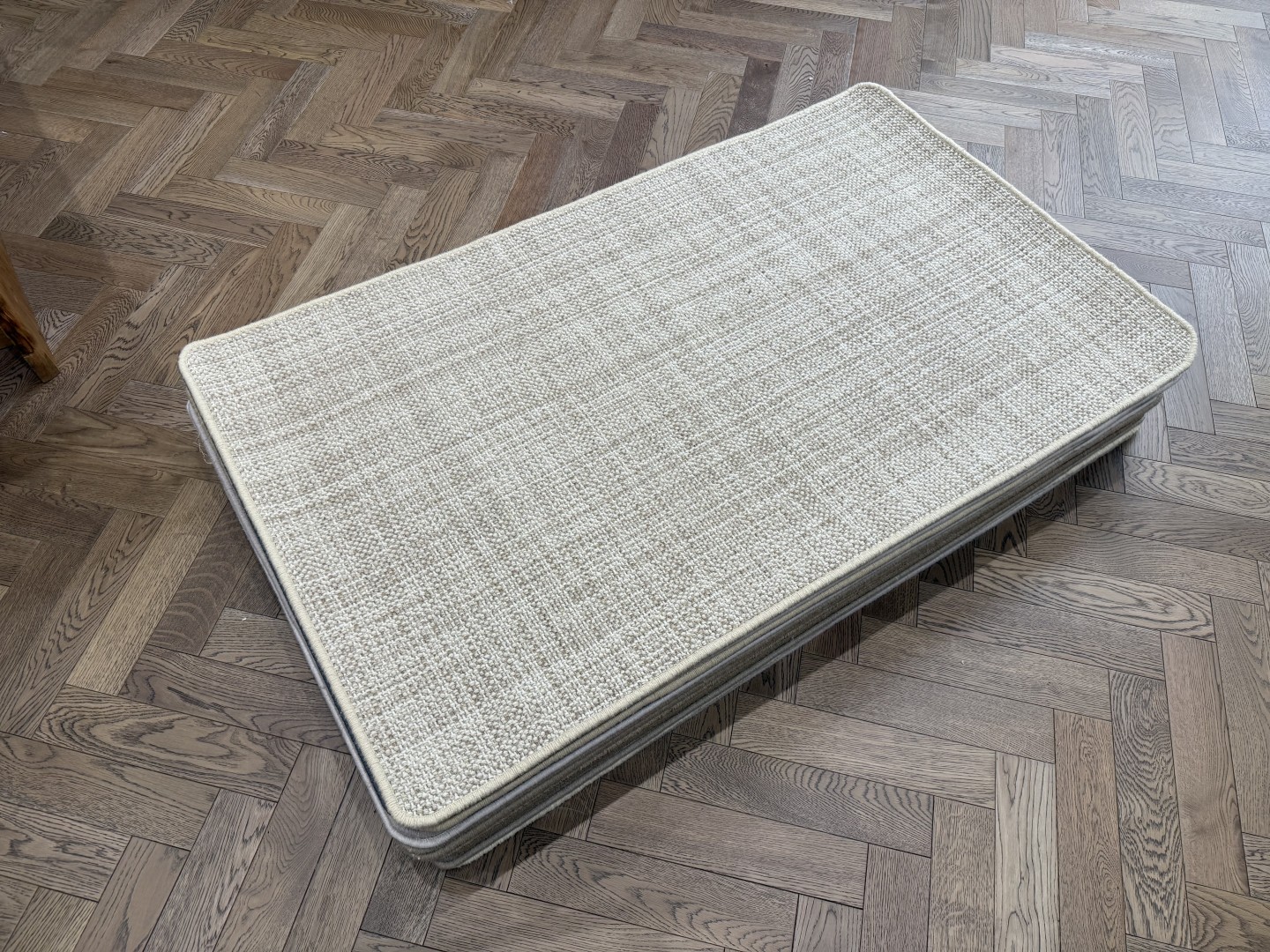 Wool Rug - Small with Whipped Edge, Beige, Neutral (90 X 150)