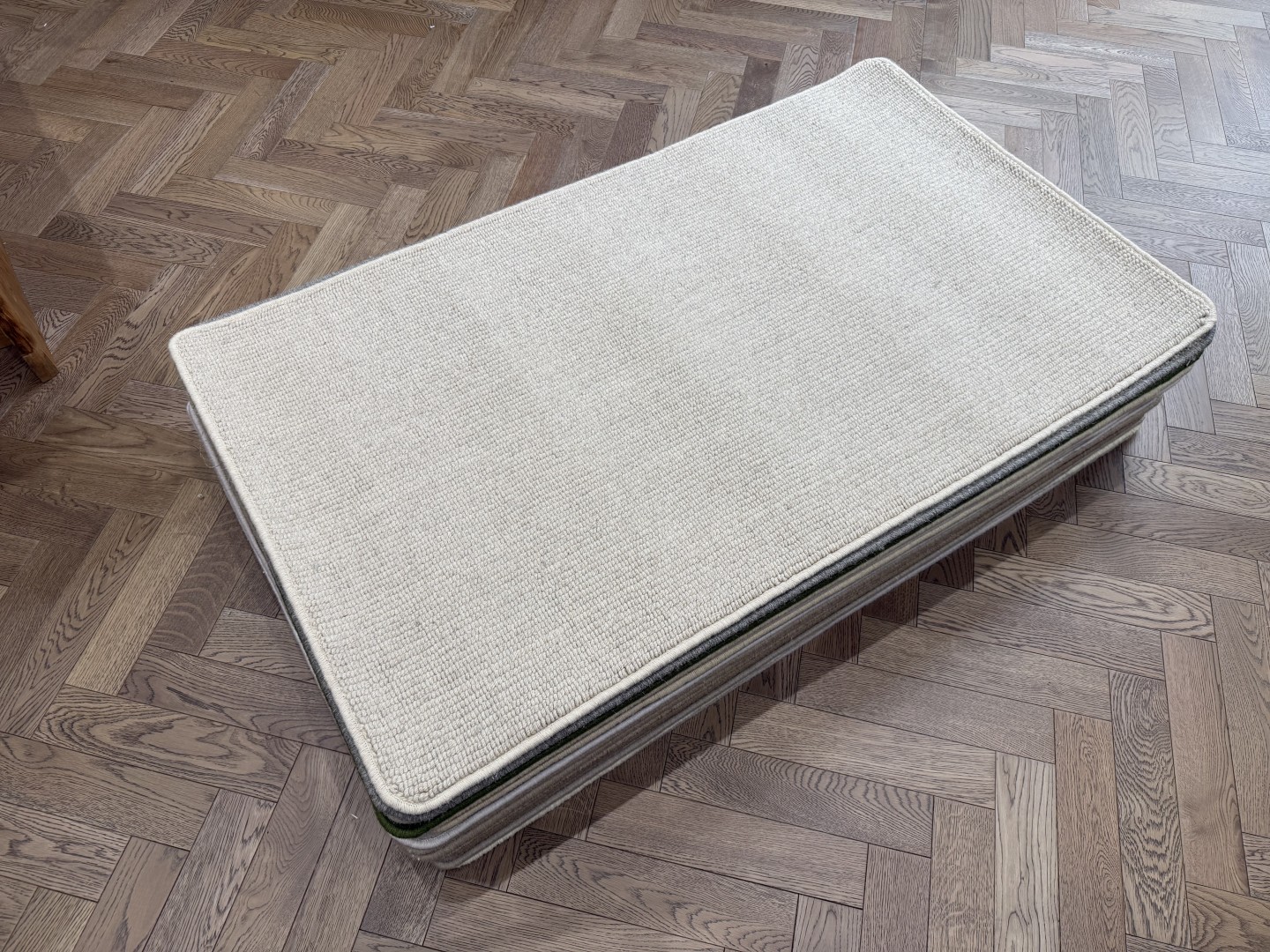 Wool Rug - Small with Whipped Edge, Beige, Neutral (90 X 150)